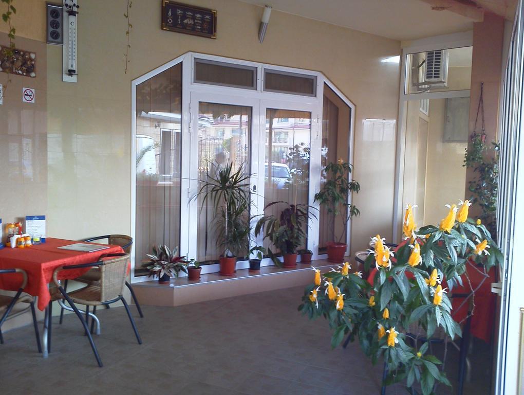 Krasi Hotel Ravda Exterior foto