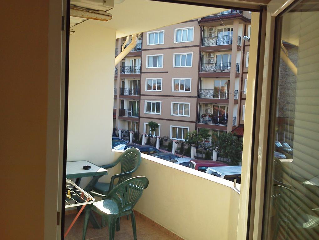 Krasi Hotel Ravda Habitación foto